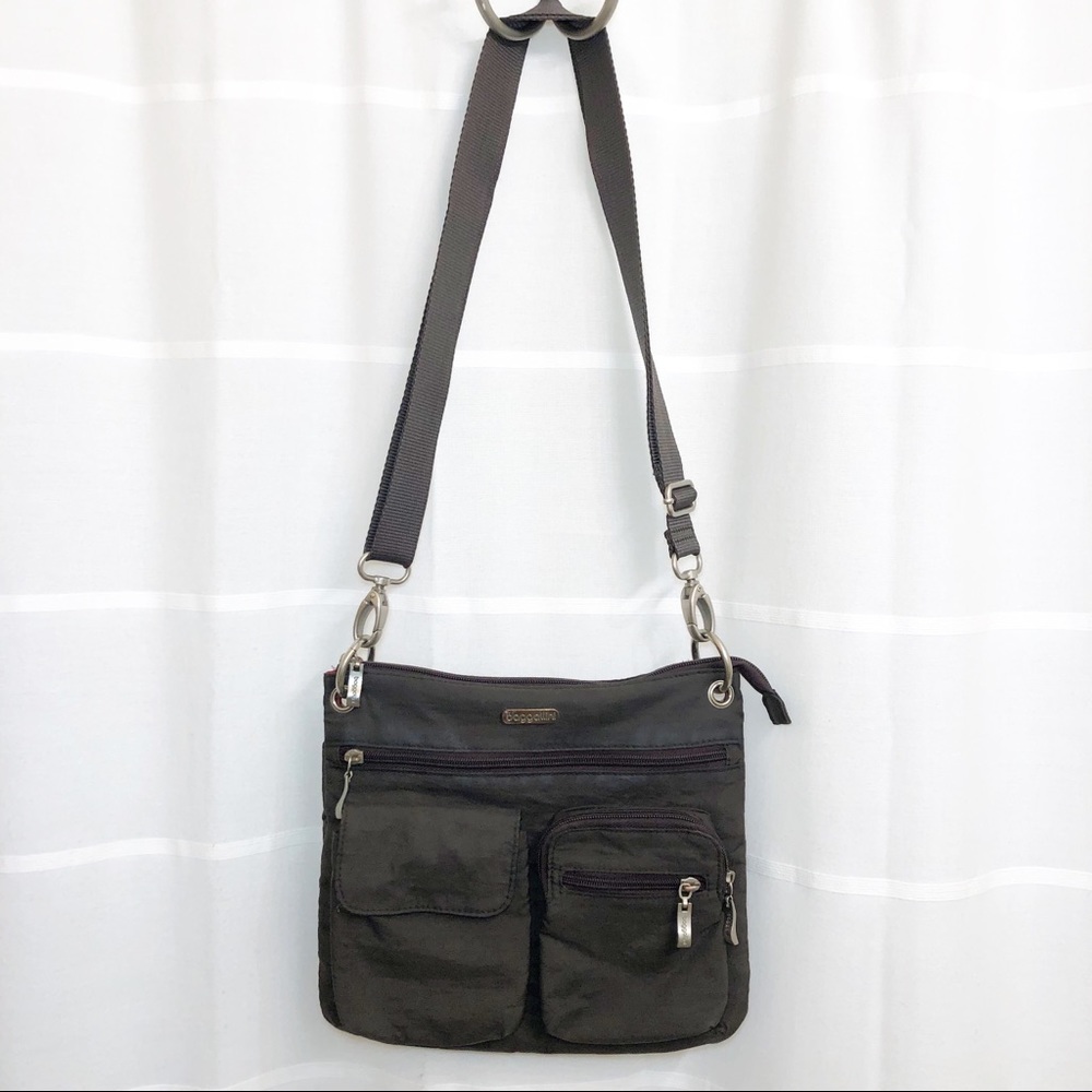 Baggallini MultiPocketed Crossbody
